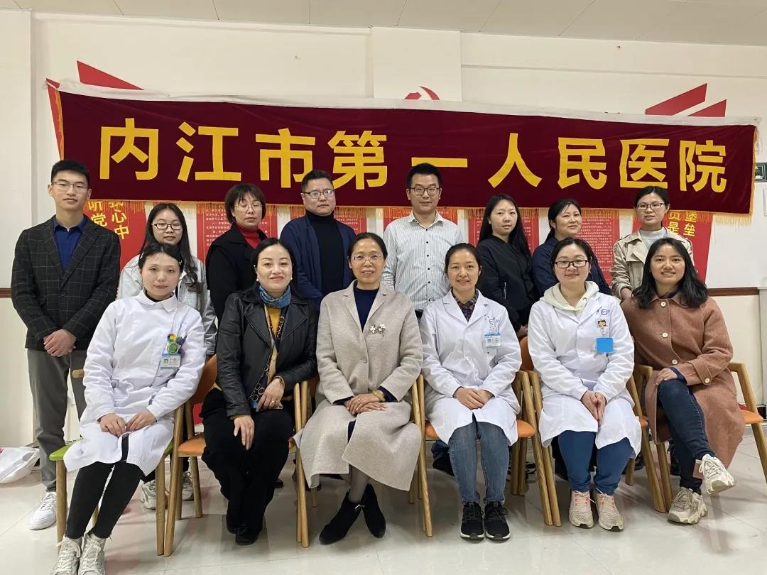 讲座.jpg
