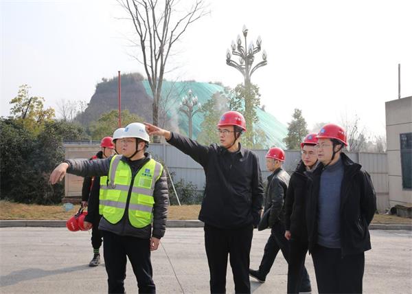 1770370403151058.png 院办 刘书记安全生产检查.png